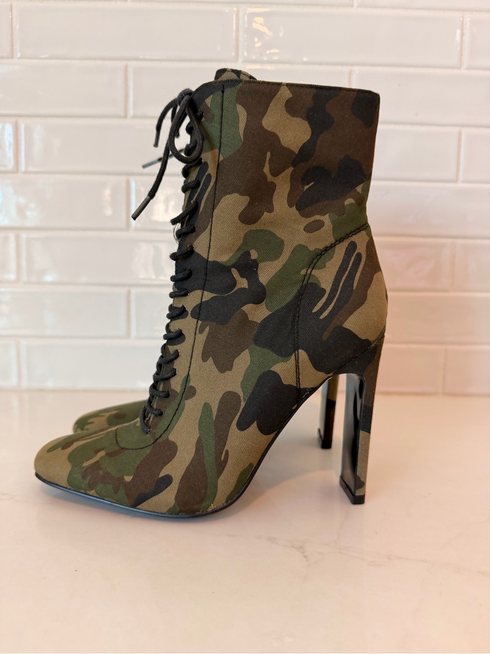Rag & Co Wyndham camouflage lace-up ankle boots size 7